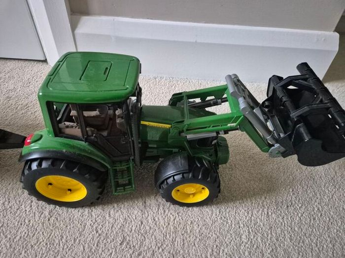 John Deere - Tractor and Bale Toy Set