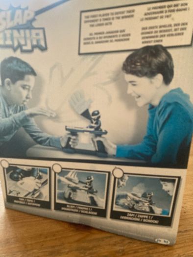 Slap Ninja Game For Two Players.
