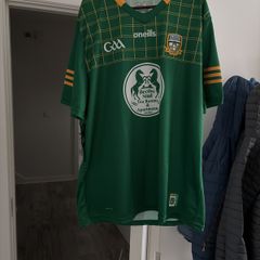 Brand new Meath 2023  GAA jersey XL men's