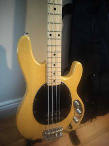 Sterling StingRay Classic RAY24 Bass