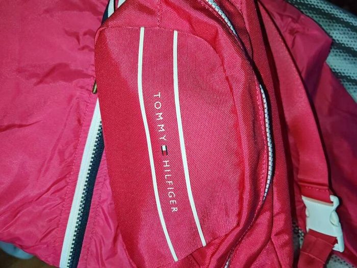 Tommy Hilfiger bag