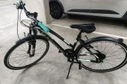 ladies bike as new size M