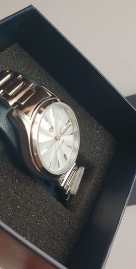 New Tommy Hilfiger Watch