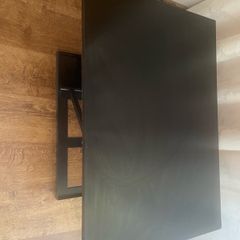 Very sturdy black desk riser