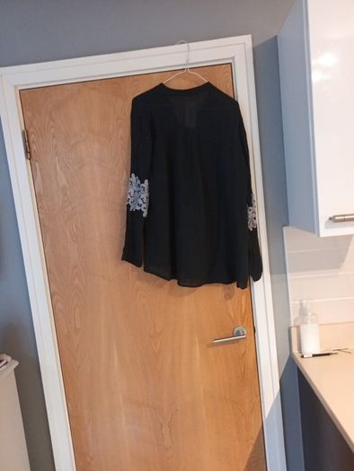 Choklate By B&D Design Blouse.   S. Freesize.   B.N.W.T.