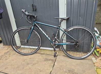 Dawes childrens road bike.