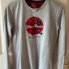 Tiffosi long sleeve top. Age 13/14