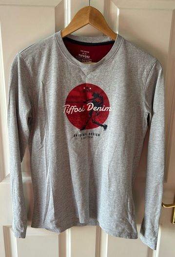 Tiffosi long sleeve top. Age 13/14