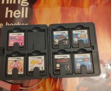Nintendo DS Princess Peach Game Case plus 7 games