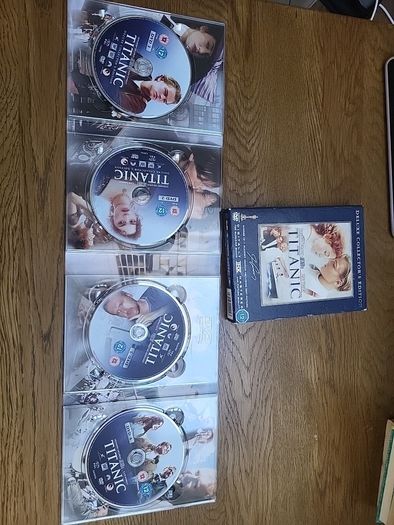 Titanic Deluxe Collectors edition