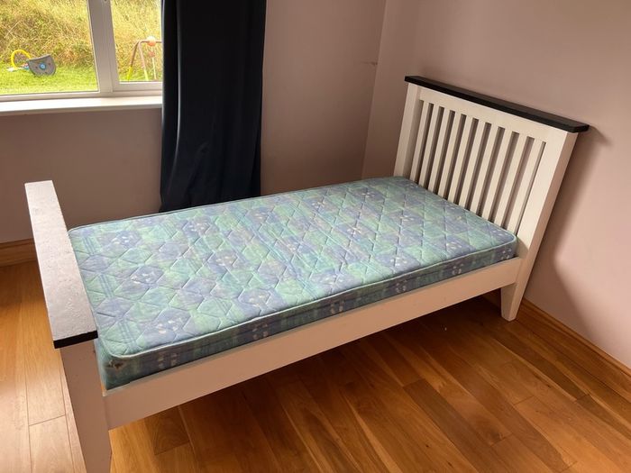 Solid wooden single bed