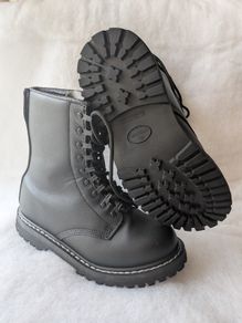 UK4 EUR38 Mil-Tec German Army Paratrooper Boots