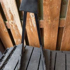 Free Guitar Stand