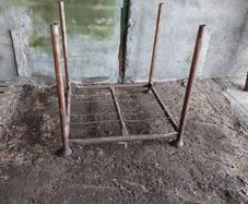 stillages/ frames