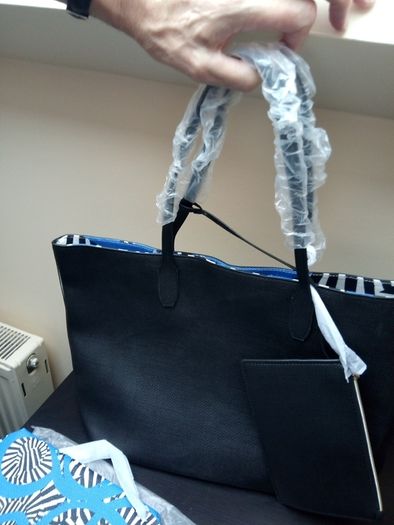 women's handbag