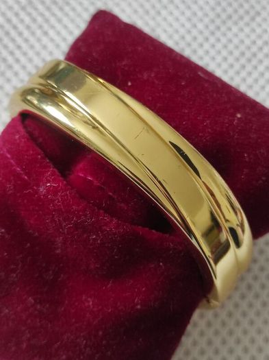 bangle