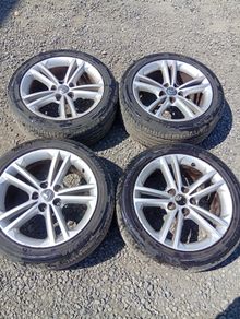 opel insignia alloys 18's