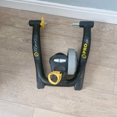 CycleOps Pro Series Indoor Bike Trainer + Race Trainer Tyre