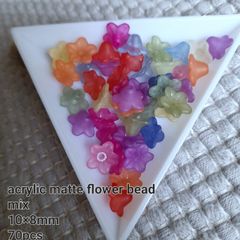 Acrylic flower beads.