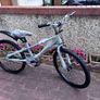 Boy's bike new in Image 4