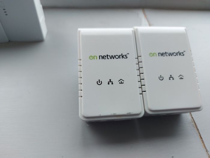 WiFi extenders