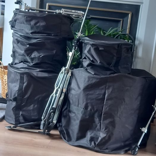 Drum kit shells from gear4music