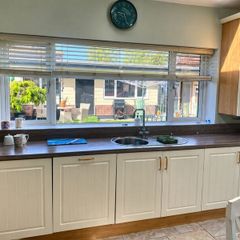 Used Cream Kitchen for Sale 500