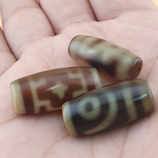 Vintage Lot of 3 Himalayan Tibetan Agate Dzi Beads Amulets