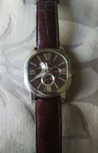 Guess 'Ambition' quartz Men Watch - New Battery