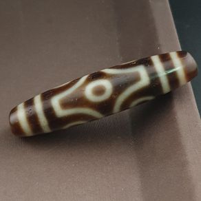 Antique 6 Eyes Hiamalayan Tibetan Agate Dzi Bead Amulet Pendant