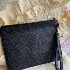 Ladies DKNY purse