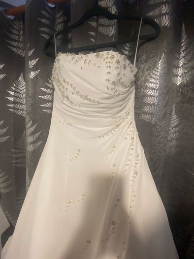 wedding dress