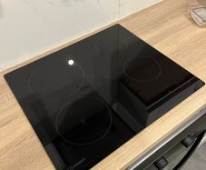 Brand New INDESIT RI 161 C 58 cm Hob Electric Ceramic Hob - Black