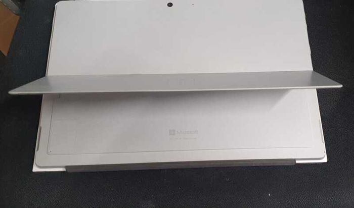 Microsoft Surface Pro 7+ | i5 11th Gen | 16GB RAM | 256GB NVMe