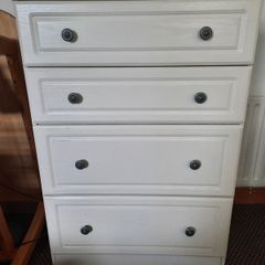 Large fitted bedroom wardrobe set with matching chest of drawers