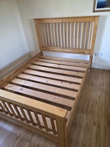 Solid Oak Bed frame 4 foot 6 in size
