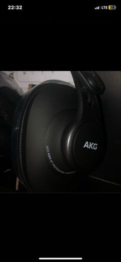 AKG K371 BT Bluetooth Professional Headphones with cable audio brand new