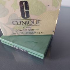 clinique blusher