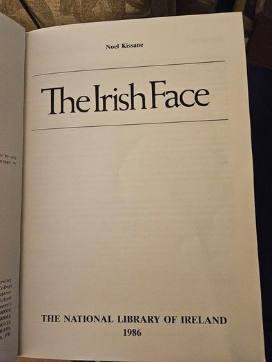 The Irish Face. By National Library Of Ireland. First Edition 1967 Paperback In Good Condition.  See Photos For Same.