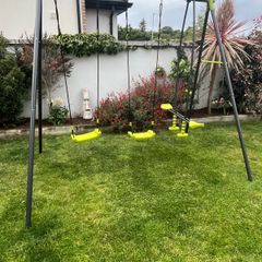Metal swing set