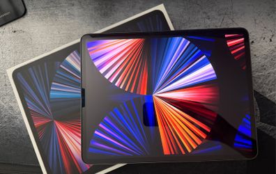 iPad 12.9 5th Generation M1 128gb Space Grey WiFi
