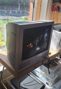 PowerPoint PP2190 Retro CRT TV with Remote  TV with Remote