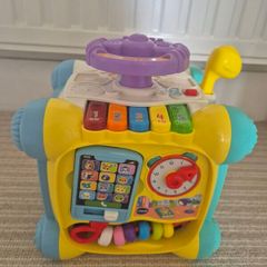 Vtech Activity Twist & Play Cube