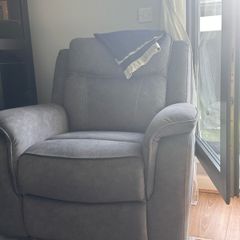 Recliner Chair
