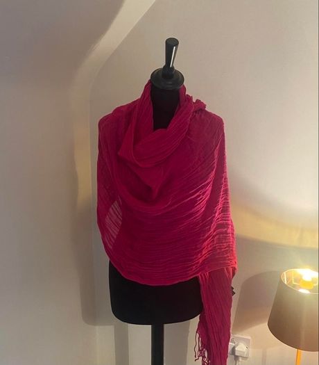 Strong Pink Marilyn Anselm scarf #Hobbs