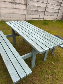 garden bench