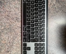 PRICE DROP! Wireless Logitech MX Keys for Mac