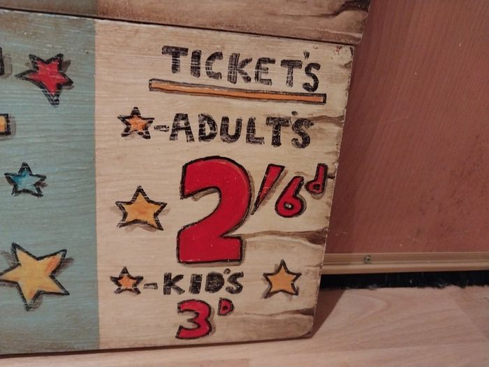 2 Carnival Signs