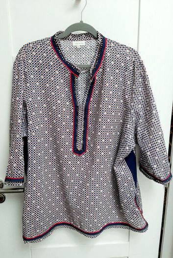 Lightweight tunic top UK 30