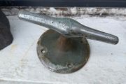 antique boat cleat